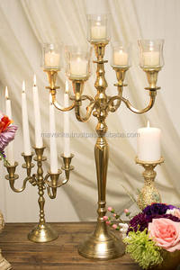 Candelabro Alto de Metal y Vidrio Hecho a Mano con 5 Brazos, Acabado Plateado, Estilo Clásico, Ecológico, para Decoración de Hogar, Bodas y Fiestas - Product Image 4