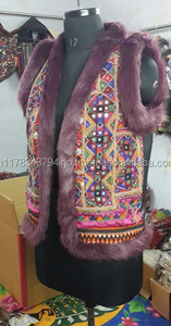 Chaleco Tradicional Indio Banjara Étnico Hecho a Mano para Mujer con Detalles de Bordado Enriquecido - Product Image 2