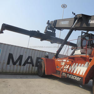 รถยกแบบ Reach Stacker รุ่น Fantuzzi CS45KM ราคาถูก ลดราคาที่ท่าเรือเซี่ยงไฮ้ และเครื่องจักรขนถ่ายตู้คอนเทนเนอร์ รถยก 45 ตัน รุ่น TFC45 DRF450 - Product Image 3