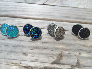 ต่างหูเงินแท้ประดับพลอยดูร์ซี่สีน้ำเงินเข้มแบบวินเทจ ชุบทอง ดีไซน์ขอบทองคำ สำหรับงานแต่งงาน ของขวัญ รุ่นใหม่ล่าสุด - Product Image 3