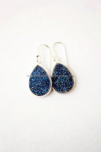 Druzy ต่างหูหยดน้ำตาสีน้ำเงินเข้ม,ต่างหูห้อยหินของขวัญวันวาเลนไทน์ - Product Image 2