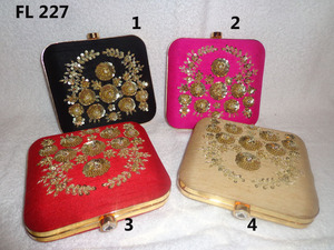 FL225 bordado diseñador señoras nupcial embrague noche bolsos hechos a mano indio señoras monedero fiesta étnico compras en línea India - Product Image 3