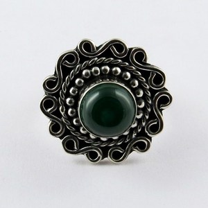 Anillo de Plata de Ley 925 con Malaquita Verde Empress Garden, Talla 6.0 US, Gema Natural, Estilo Moderno, Anillos de Tercera Generación - Product Image 2