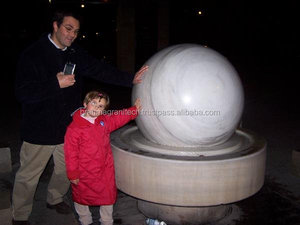 Elegante espacio de vida al aire libre con características clave Elegantes esculturas de agua de jardín de piedra para paisajismo - Product Image 4