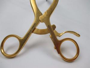 Écarteur chirurgical en acier inoxydable modèle 4747, manuel, pour chirurgie générale, certifié CE - Product Image 3