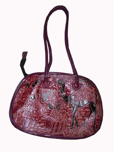 LOWELLCRAFT Bolso de Hombro Pequeño de Seda Ecológico de Lujo con Cierre de Cordón, 7 Pulgadas, para Viaje - Product Image 3