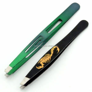 Juego de Pinzas para Cejas L.A. ELAHI CO Professional 2026, 5 Piezas, Acero Inoxidable de Lujo, Excelente Calidad, Puntas Inclinadas para Depilación - Product Image 5