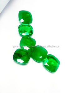 Forma de cojín Esmeralda verde Hydro Quartz Doublet Stone-Doublet de piedras preciosas - Product Image 2