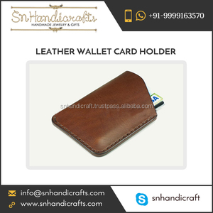 Portefeuille en cuir tendance avec porte-cartes, disponible pour achat en gros - Product Image 1