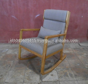 Meubles - Meubles scandinaves en bois, fauteuil à bascule Nathan, style danois. - Product Image 2