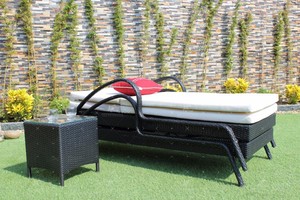 หวายวางซ้อนกันได้การออกแบบใหม่2021ชายหาดสระว่ายน้ำโรงแรมรีสอร์ทกลางแจ้งหรูหราผ่อนคลายคู่เล็กเก้าอี้อาบแดด - Product Image 4