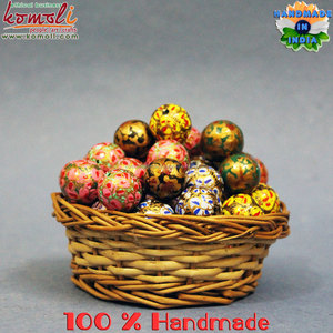 Flores púrpuras personalizadas pintadas a mano cuentas de madera para joyería - Product Image 6