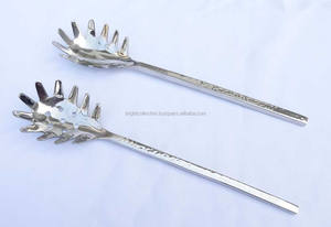 Cubertería de acero inoxidable de alta calidad, mango de bloque de boda mate de titanio, diseño martillado, cuchara para servir fideos de acero inoxidable - Product Image 2