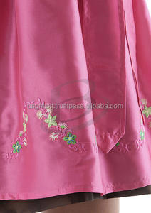 ผู้หญิงเซ็กซี่ที่กำหนดเองผ้าฝ้ายโพลีเอสเตอร์ Trachten มินิ Dirndl Octoberfest Dirndl เยอรมนี (Trachten เสื้อผ้าแบบดั้งเดิม) - Product Image 4