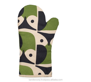 Manopla de horno de algodón profesional de diseño impreso a un precio asequible Manopla de horno multicolor al mejor precio - Product Image 1
