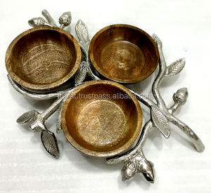 Plateau à fruits secs en bois massif, bol de fruits secs, plateau en métal et bois pour les fruits secs - Product Image 1