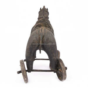 Indien fait main Antique En Laiton Bronze Cheval Sur Roues Jouet en laiton Temple Jouet Statue À Vendre - Product Image 3