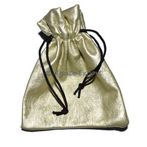 Pochette dorée en velours doré, bijoux à la mode - Product Image 1