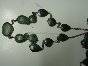 Connecteur Zosite rubis vert naturel matériau pierre naturelle fabrication de bijoux fins pendentifs et breloques - Product Image 2