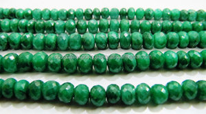 Cuentas de Cristal de Jade Esmeralda Teñidas, Facetadas y Redondas, Piedras Curativas para la Fabricación de Joyas, Gran Venta - Product Image 4