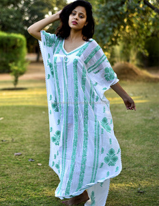 Caftan de plage décontracté Couverture de bikini brodée grande taille avec manches courtes Taille naturelle Durable pour adultes - Product Image 1