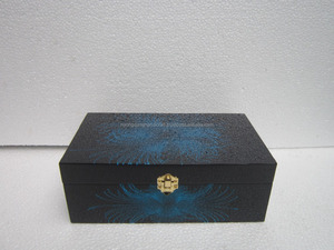 Lacquer wooden gift jewelry box - Product Image 1