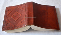 Journal en cuir véritable fait main avec statue de la Liberté en relief, finition antique, rechargeable, pour écrire, dessiner, offrir en cadeau
