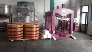 Máquina de prensa de hielo, máquina de prensa de vino de hielo - Product Image 3