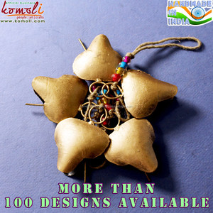 Campanas de Viento con Forma de Corazón de Metal, Campanas de Vaca para Decoración del Hogar y Jardín, Adorno Colgante Romántico, Decoración Hecha a Mano - Product Image 3