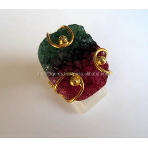 แหวนค็อกเทลหินดรูซี่สีชมพูแบบปรับได้แหวนแต่งงานซ้อนกันสีเขียวประดับอัญมณีสีทอง - Product Image 1