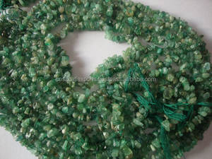 Pepitas de piedras preciosas de Esmeralda Cuentas de virutas ásperas Hebras de piedra cruda - Product Image 2