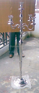 ชั้น Candelabra สีเงินพร้อมชามดอกไม้และปล่องแก้วสำหรับตกแต่งบ้านงานแต่งงานและโรงแรม - Product Image 3