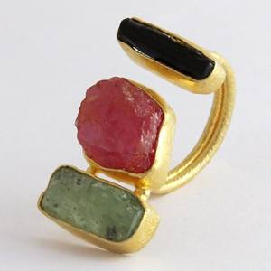 Élégant Prehnite _ bague plaquée or en argent Sterling 925, Onyx noir et rubis - Product Image 3