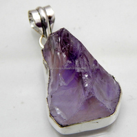 Pendentif en argent sterling 925 pour femme, style classique attrayant avec pierre précieuse améthyste brute de qualité supérieure 6. Monture à griffes certifiée CMA Gm