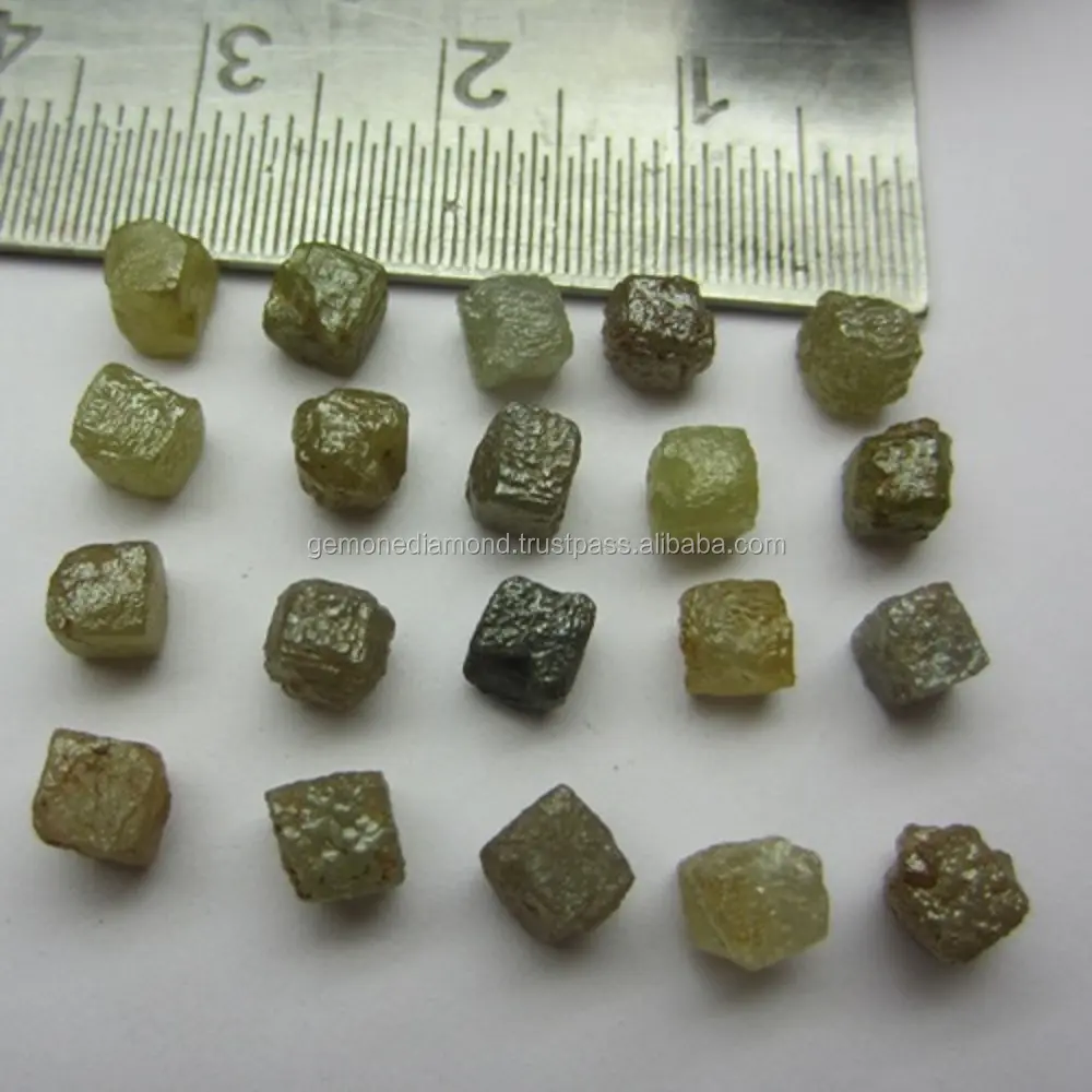 ダイヤモンドルーズノーカット生不均等形状コンゴキューブジュエリーデザイナーによるカスタムジュエリー作りに使用、ダイヤモンド原石