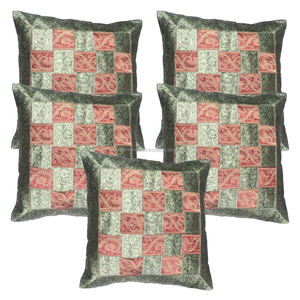 Cui — housse de coussin 107 soie, cinq pièces - Product Image 1