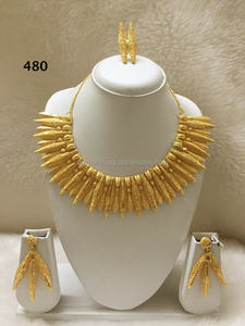 Diseños de joyería Africana elegantes - Product Image 1