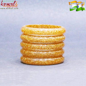 Negro brillo lleno de pulsera de brazalete de resina y puños - Product Image 5