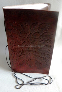 สมุดโน๊ตหนังสลักลายนูนแบบวินเทจทำมือมาใหม่ B5ปิดด้ายสีน้ำตาลสำหรับผู้ชายการเดินทางเพื่อธุรกิจปกแข็งลายดอกไม้ - Product Image 4