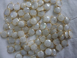 Arcoíris-piedra lunar Oval Briollete, bisel chapado en oro, conector de Plata de Ley 925, Gema - Product Image 6