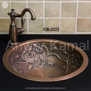 Fregadero de baño de cobre Undermount hecho a mano de diseñador de lujo - Product Image 1