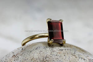 Prong <b>Set</b> Rectangle Natural Garnet <b>Ring</b> <b>for</b> <b>Women</b> - Product Image 2