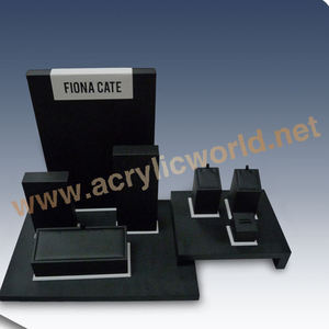 Présentoir de collier de bijoux en acrylique personnalisé - Product Image 5