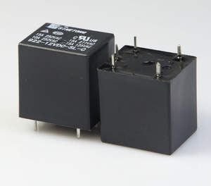 Relé de potencia tipo PCB de 15A y 12V - Product Image 1