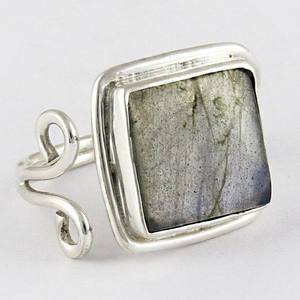 Bague en argent Sterling 925, Look Royal, Labradorite, forme carrée, bijoux en argent frais, vente en gros - Product Image 1