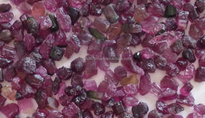 
 
 
 Turmalina Rosa Natural al por Mayor, Piedras Preciosas en Bruto, Piedras Sueltas de la India |   Tamaños Mixtos Sin Cortar |   Modelo AAA22255 |   coszcatl Exp - Product Image 2