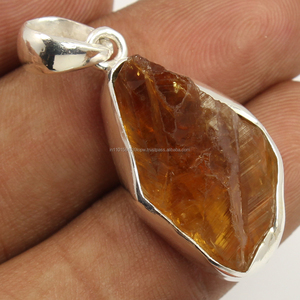 Meilleure vente Fabuleux pendentif fabriqué à la main Naturel CITRINE Pierre précieuse brute brute 925 Sterling Silver Bezel Setting Third Party - Product Image 1