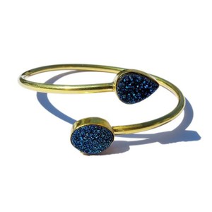 Shri Ashapura Jewels Brazalete de Plata de Ley 925 con Druzy Azul, Nuevo Diseño Bohemio, Forma de Corazones, Moda India - Product Image 3
