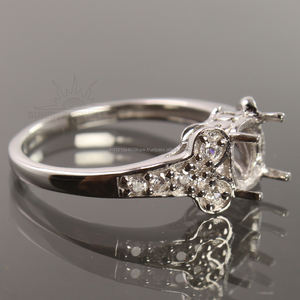 ตั้งค่าที่คุณต้องการแหวนหมั้นประดับเพชรลูกบาศก์เซอร์โคเนียกึ่งเมาท์ 7 มม. แหวนหมั้นตัดกลมทุกขนาดเครื่องประดับเงินแท้ 925 - Product Image 4