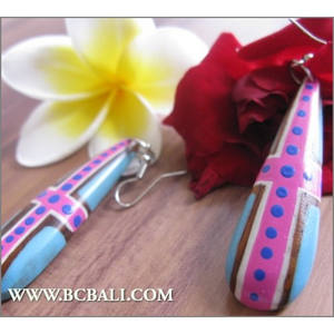 Boucles d'oreilles ethniques en bois bio faites à la main - Bijoux cadeau pour femme - Product Image 2